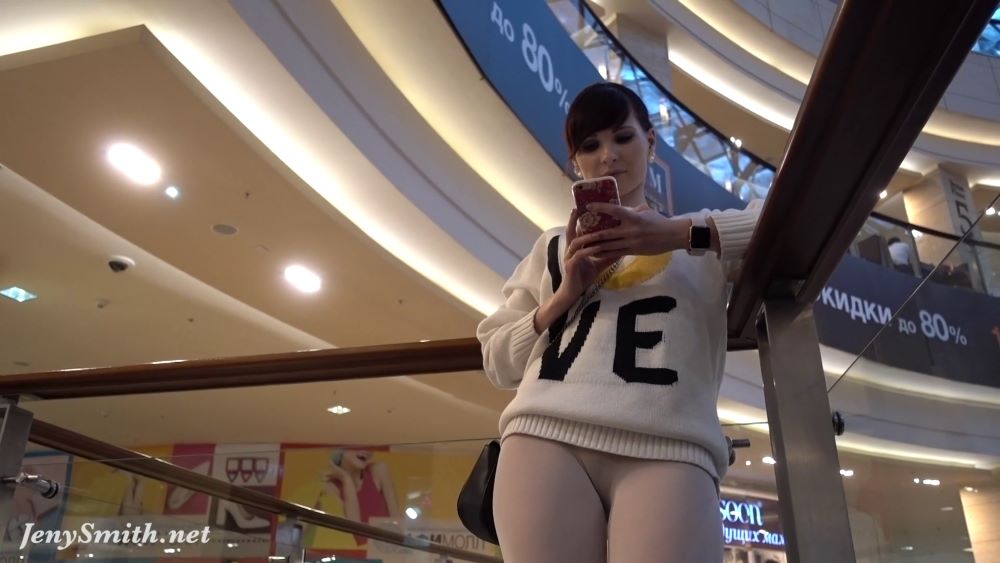 vlcsnap 00011 ONE 1000
